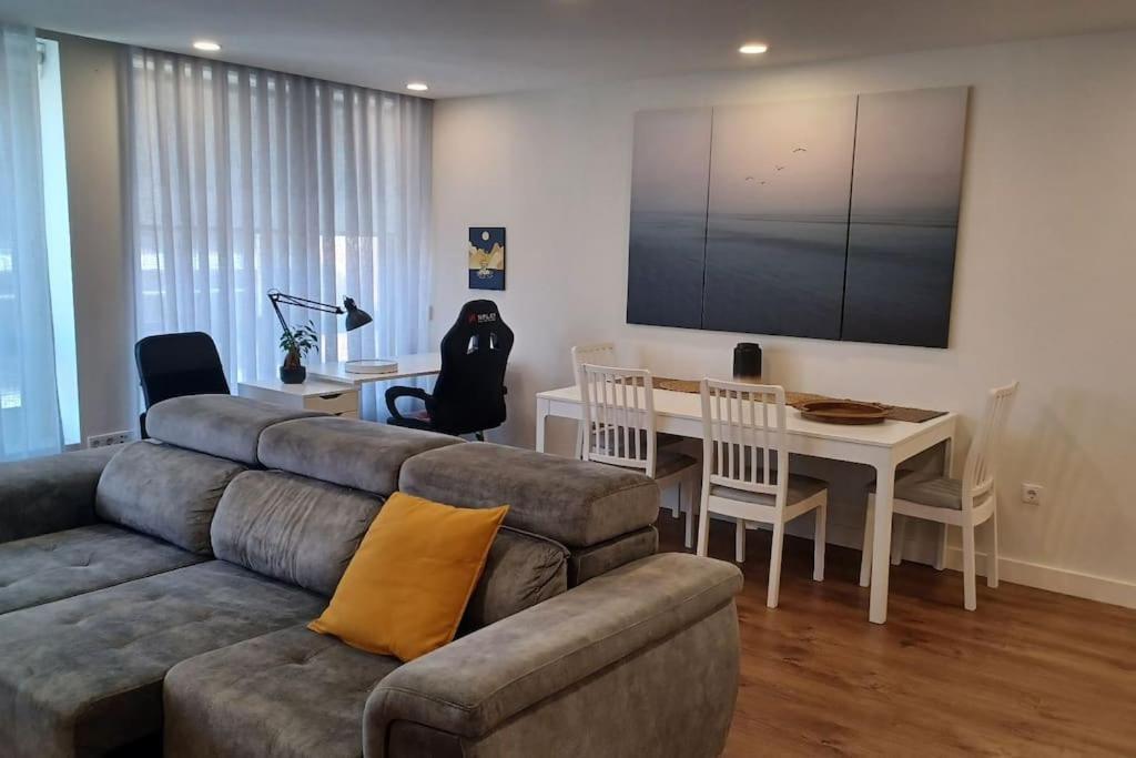 A H - Apartment Oporto Downtown Exterior photo